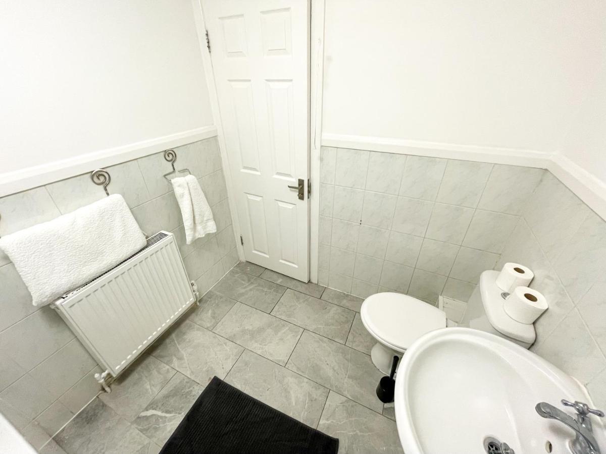 134 Kilburn Road Apartment لندن المظهر الخارجي الصورة